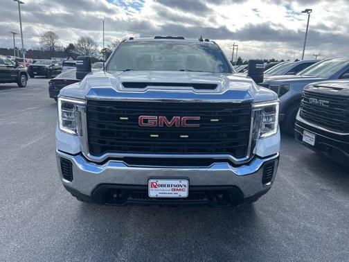 2022 GMC Sierra 2500 Pro