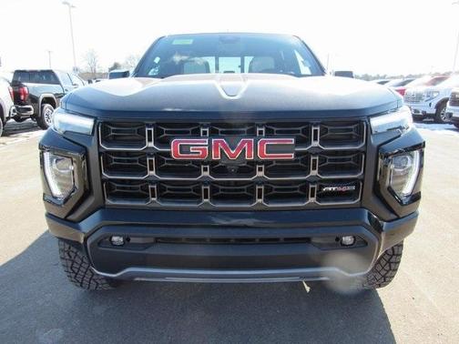2025 GMC Canyon AT4