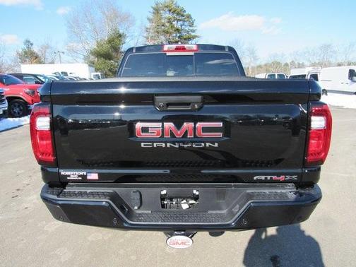 2025 GMC Canyon AT4