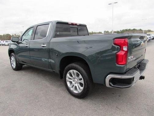 2025 Chevrolet Silverado 1500 LTZ