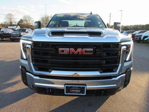 2024 GMC Sierra 2500 Pro