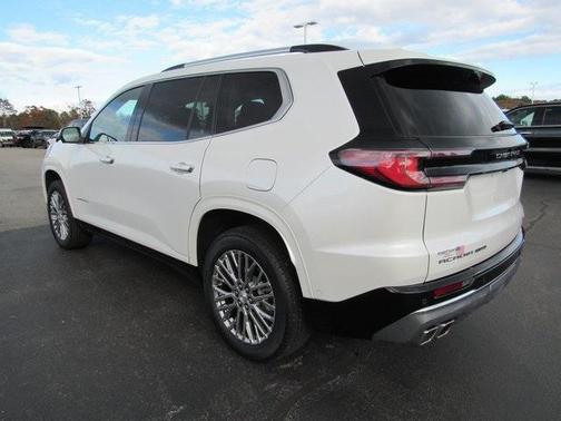 2025 GMC Acadia Denali