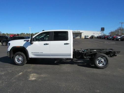 2025 GMC Sierra 2500 Pro