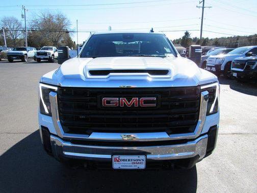 2025 GMC Sierra 2500 Pro