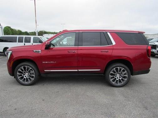 2025 GMC Yukon Denali