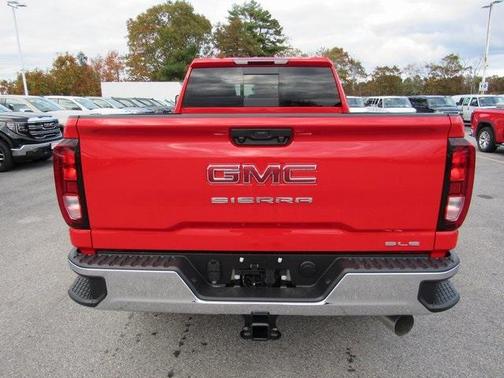 2026 GMC Sierra 2500 SLE