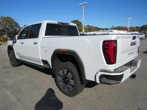 2026 GMC Sierra 2500 Denali