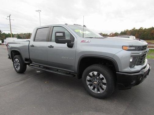 2024 Chevrolet Silverado 2500 Custom