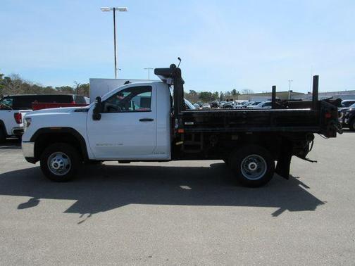 Summit White 2023 GMC Sierra 3500 Pro