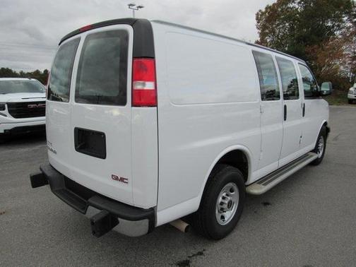 2024 GMC Savana 2500 Work Van