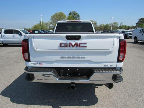 Summit White 2024 GMC Sierra 2500 SLE