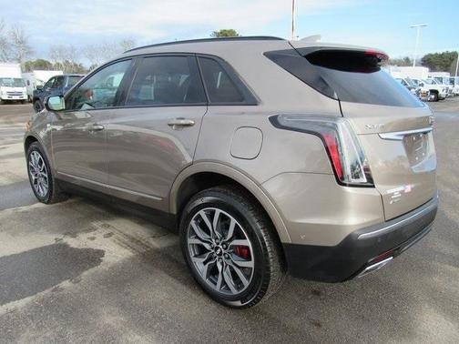 2023 Cadillac XT5 Sport
