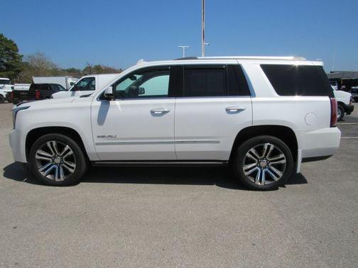 White Frost Tri-Coat 2020 GMC Yukon Denali