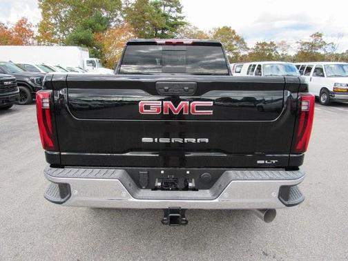 2026 GMC Sierra 2500 SLT