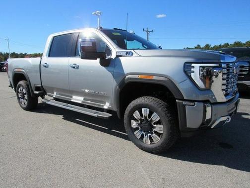 2024 GMC Sierra 2500 Denali
