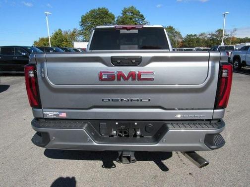 2024 GMC Sierra 2500 Denali