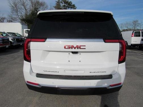 2026 GMC Yukon Elevation