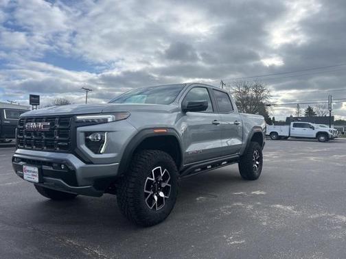 2023 GMC Canyon AT4X