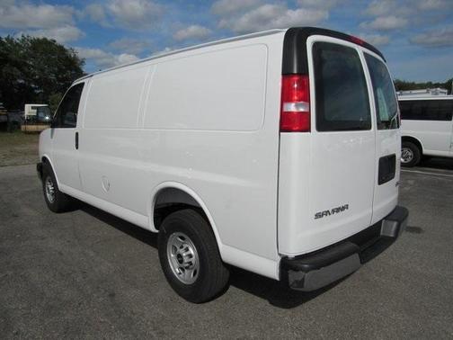2025 GMC Savana 2500 Work Van