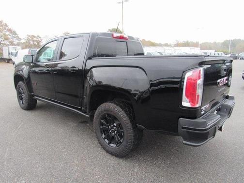 2022 GMC Canyon AT4 w/Leather