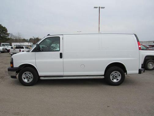 2024 GMC Savana 2500 Work Van