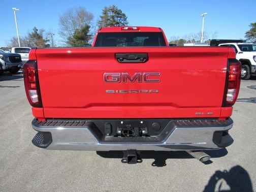 2026 GMC Sierra 2500 SLE