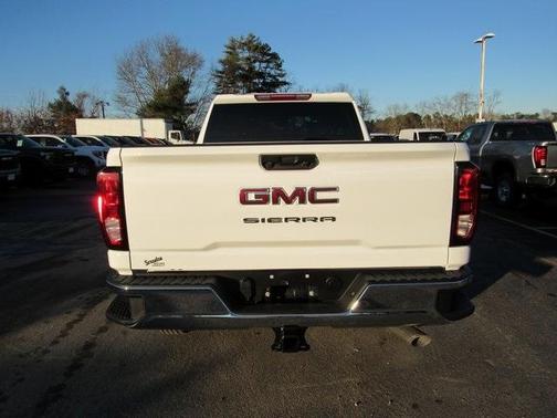 2026 GMC Sierra 2500 Pro