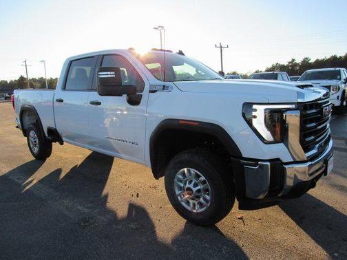 2026 GMC Sierra 2500 Pro