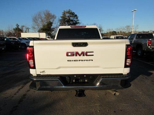 2026 GMC Sierra 2500 Pro