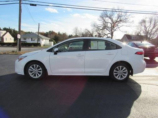 2023 Toyota Corolla Hybrid LE