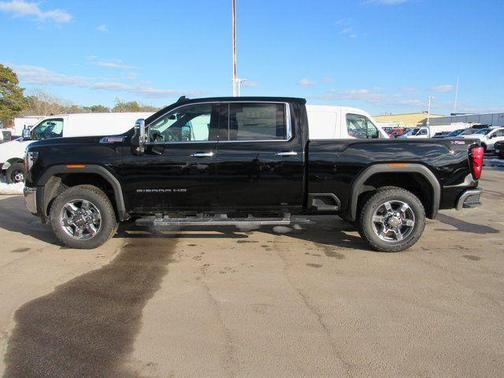 2026 GMC Sierra 2500 SLT