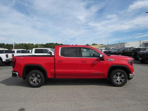 2025 GMC Sierra 1500 SLE
