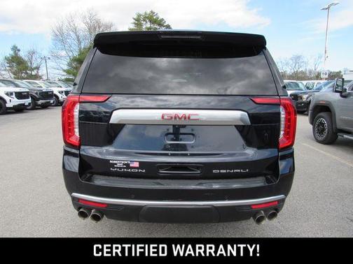 Midnight Blue Metallic 2022 GMC Yukon XL Denali