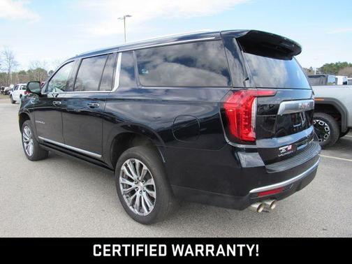 Midnight Blue Metallic 2022 GMC Yukon XL Denali