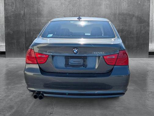 2009 BMW 328 328i