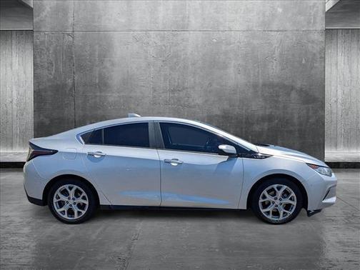 2017 Chevrolet Volt Premier