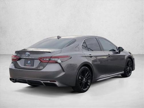 2024 Toyota Camry Hybrid SE