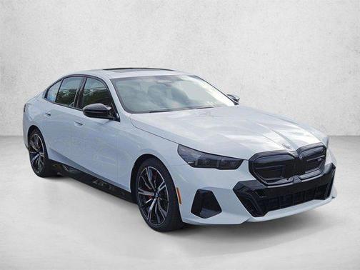 Alpine White 2025 BMW i5 M60