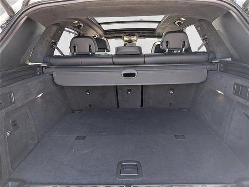 Alpine White 2024 BMW X5 PHEV xDrive50e