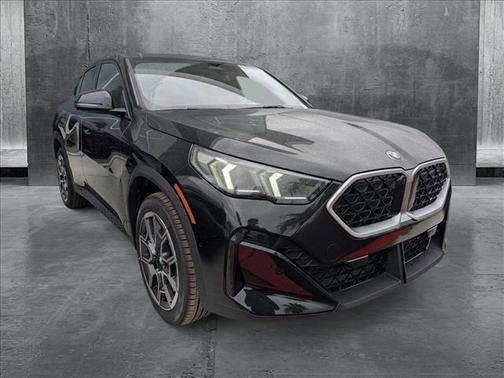 2025 BMW X2 xDrive28i