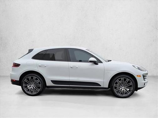 2015 Porsche Macan S