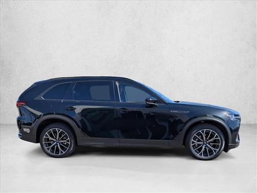 2025 Mazda CX-70 PHEV Premium Plus Package