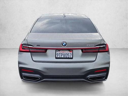 2022 BMW 750 i xDrive