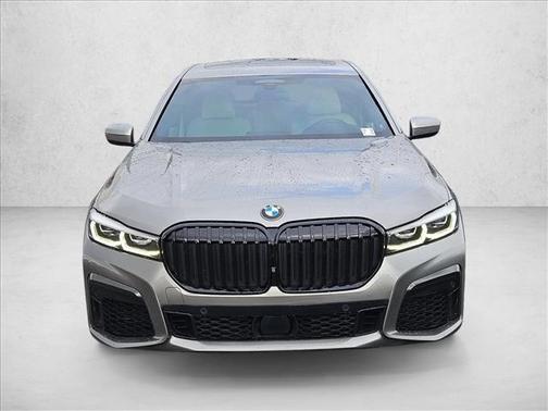 2022 BMW 750 i xDrive