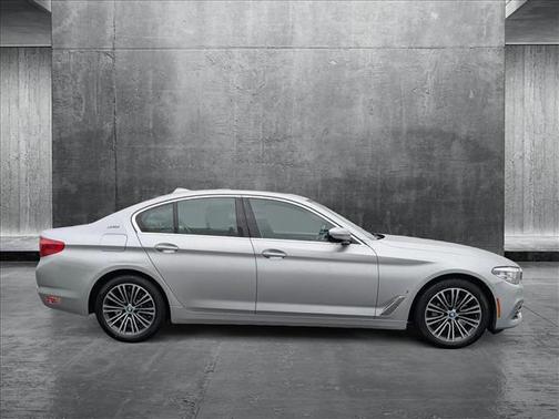 2018 BMW 530e xDrive iPerformance