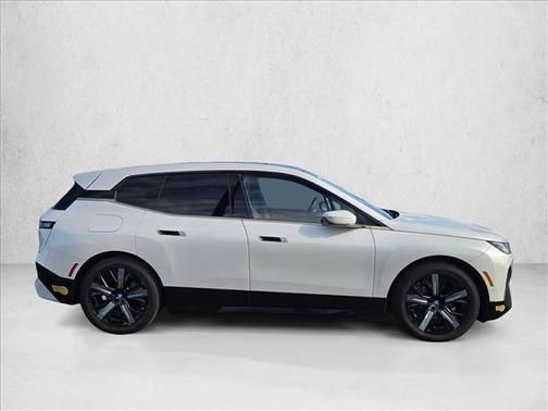2023 BMW iX xDrive50