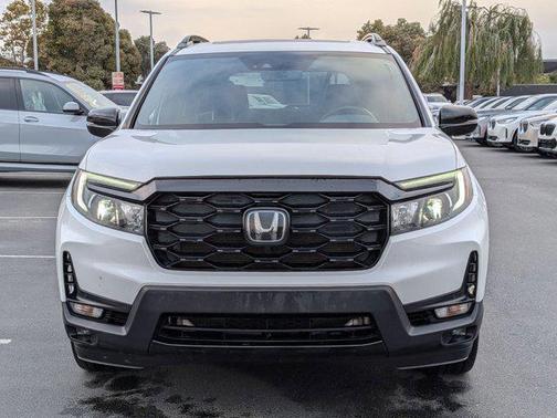 2022 Honda Passport AWD Elite