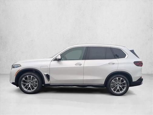 2026 BMW X5 PHEV xDrive50e