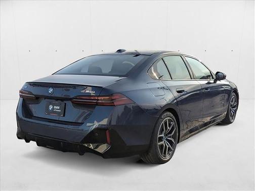 2025 BMW i5 M60
