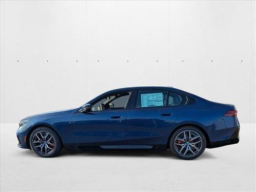 2025 BMW i5 M60